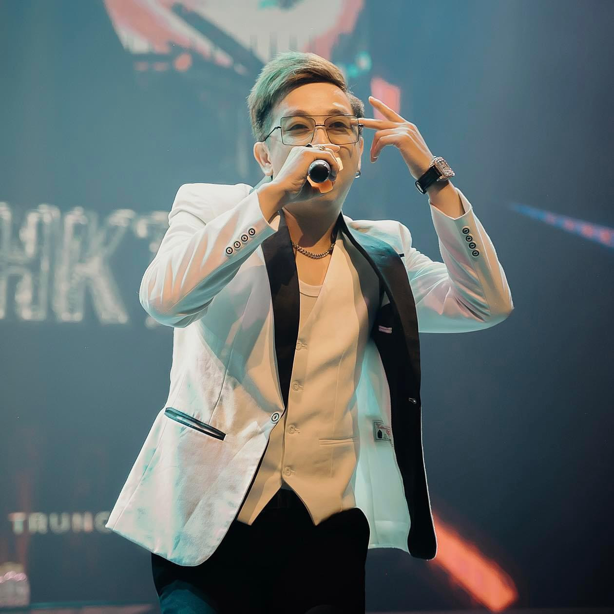 Hậu tan rã HKT, Lý Tuấn Kiệt theo đuổi con đường solo.