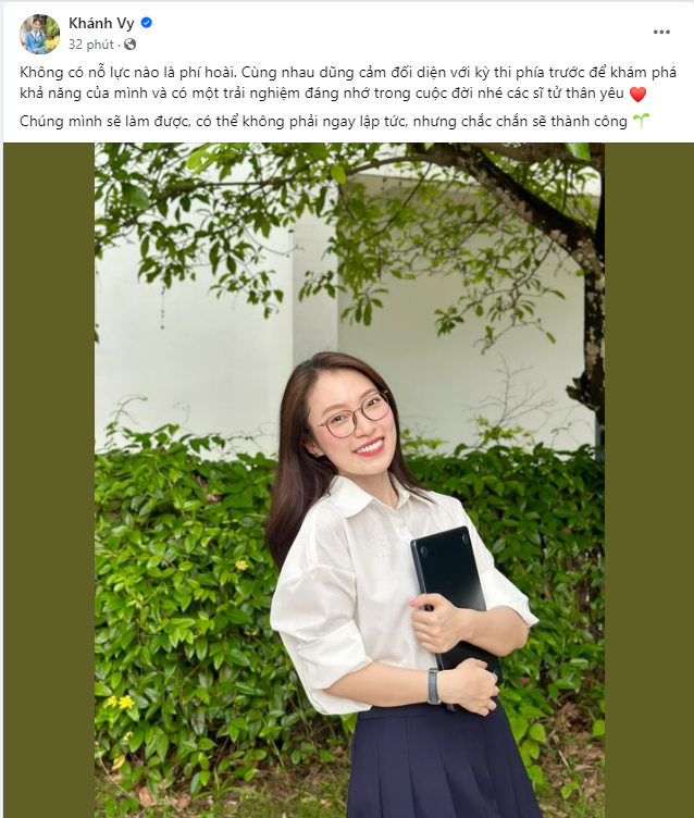 Nhiều teen 2K6 tranh thủ &quot;xin vía&quot; thi đỗ vào ngôi trường mơ ước như MC Khánh Vy.