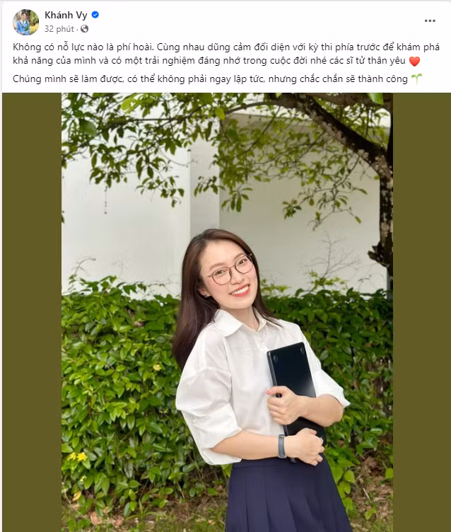 Nhiều teen 2K6 tranh thủ "xin vía" thi đỗ vào ngôi trường mơ ước như MC Khánh Vy.