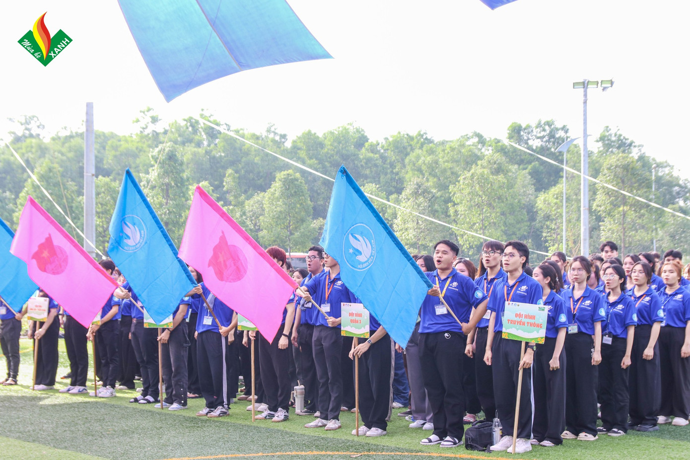 Ảnh: Áo xanh OU Ảnh: Áo xanh OU