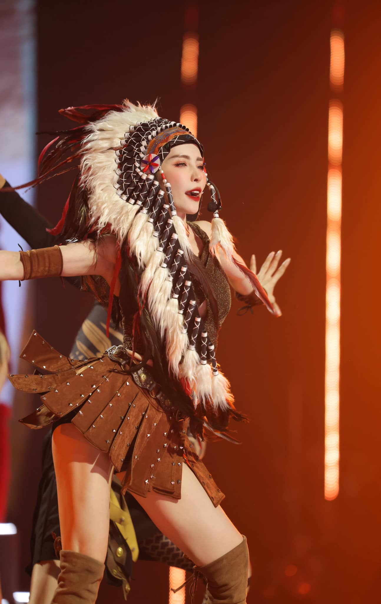 Phần thể hiện "cực cháy" của Quỳnh Nga đã giúp cô ghi chiến thắng đầu tiên về cho đội.