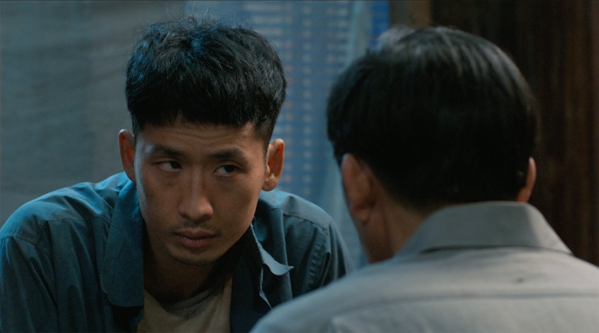 Còn về “người yêu tin đồn” của cô - Tuấn Trần cũng đang góp mặt trong nhiều bộ phim điện ảnh mới như Móng Vuốt, Làm Giàu Với Ma.