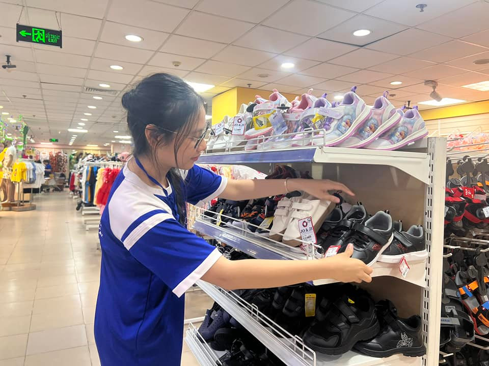 Ảnh: Đoàn trường THPT Phú Nhuận Ảnh: Đoàn trường THPT Phú Nhuận