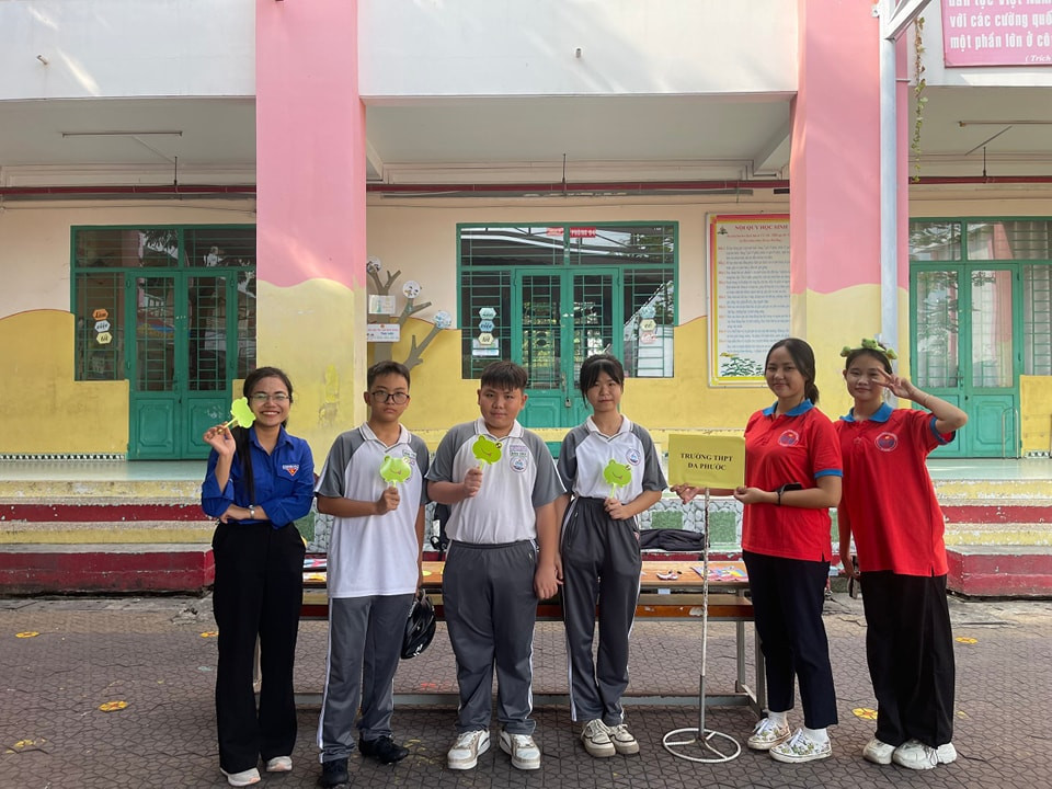 Ảnh: Đoàn trường THPT Đa Phước. Ảnh: Đoàn trường THPT Đa Phước.