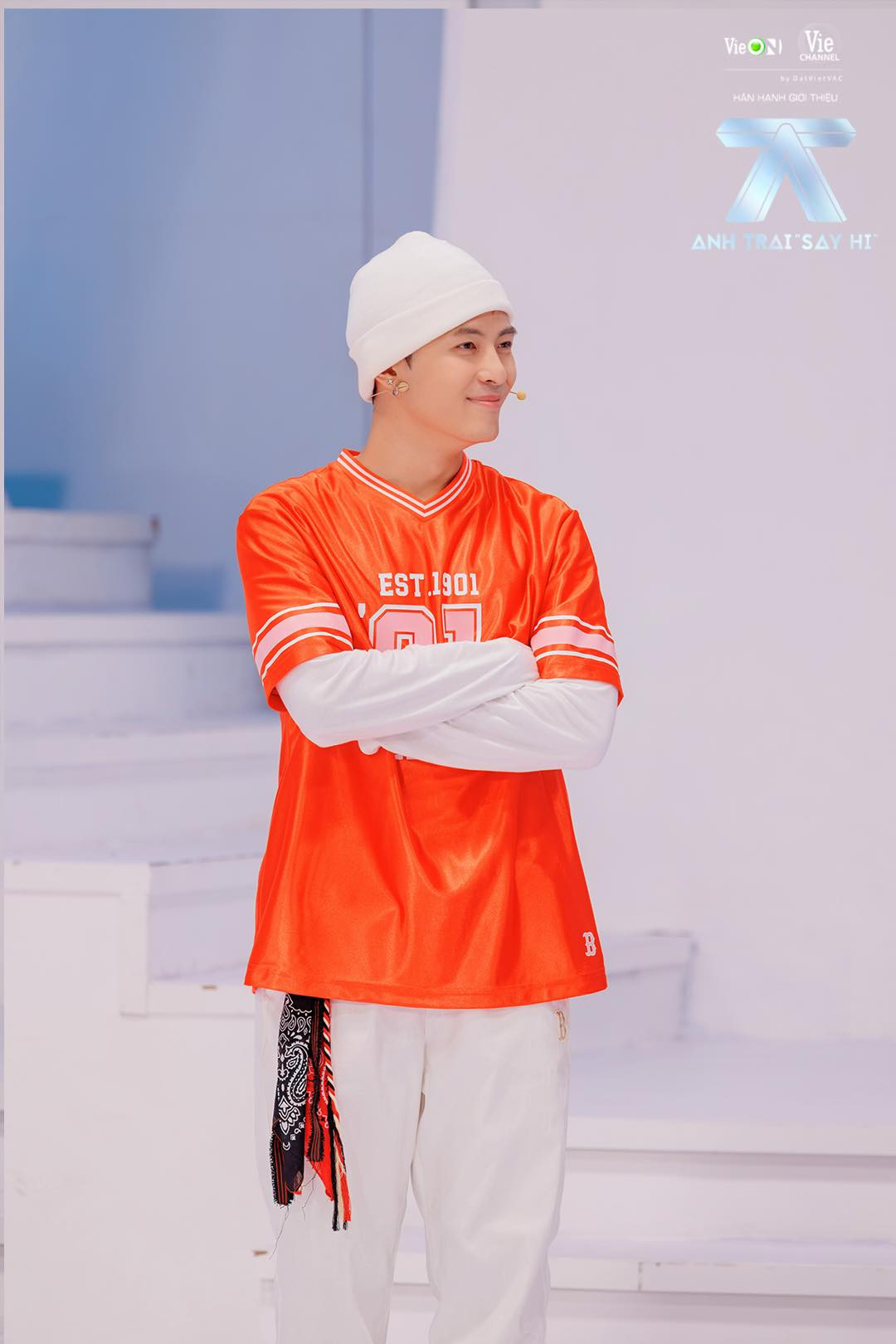 Dù dừng chân nhưng Gin vẫn lạc quan, vui vẻ, chấp nhận với kết quả này. Dù dừng chân nhưng Gin vẫn lạc quan, vui vẻ, chấp nhận với kết quả này.