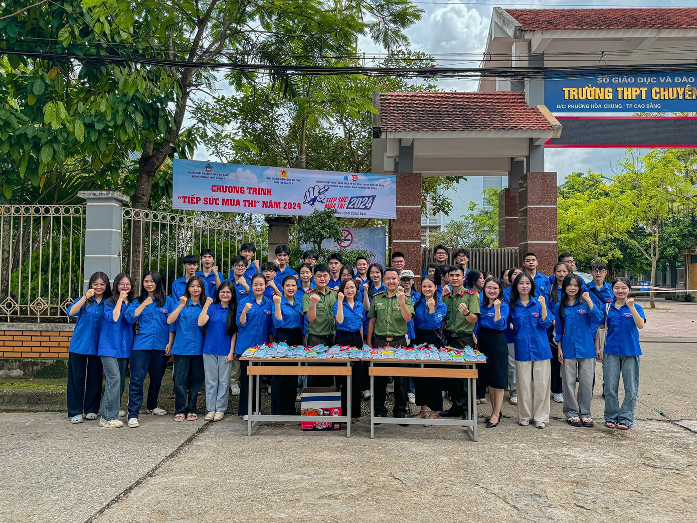 Ảnh: Đoàn trường THPT chuyên Cao Bằng.