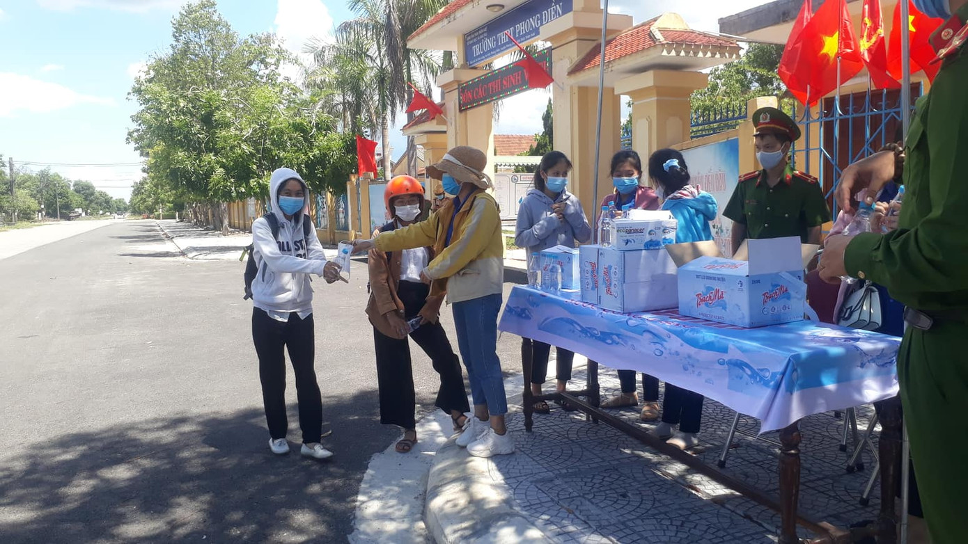 Ảnh: Phong Điền Tuổi Trẻ