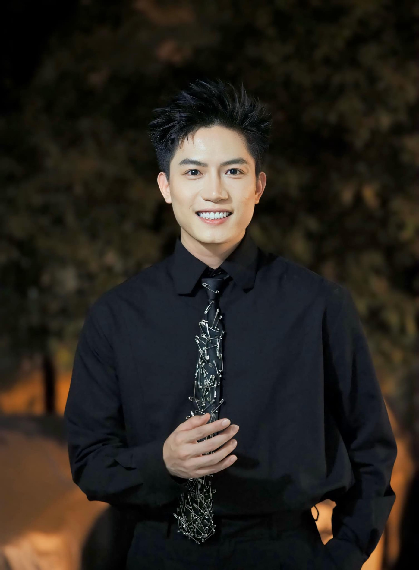 Khán giả hi vọng Anh Tú sẽ tiếp tục tỏa sáng trong chương trình mới sau thành công tại Rap Việt và Ca Sĩ Mặt Nạ. Khán giả hi vọng Anh Tú sẽ tiếp tục tỏa sáng trong chương trình mới sau thành công tại Rap Việt và Ca Sĩ Mặt Nạ.