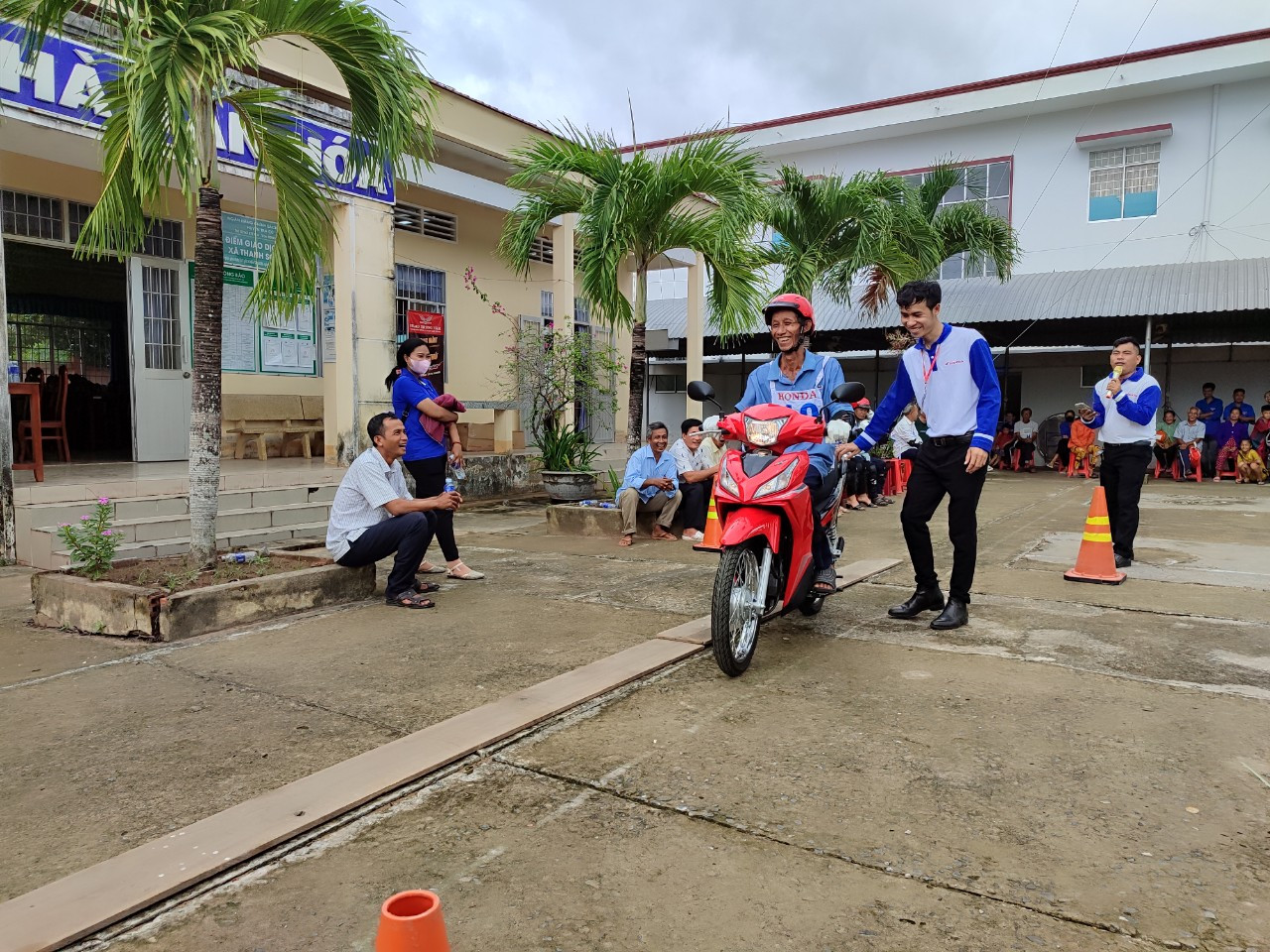 Ảnh: Huyện Đoàn Trà Cú Ảnh: Huyện Đoàn Trà Cú