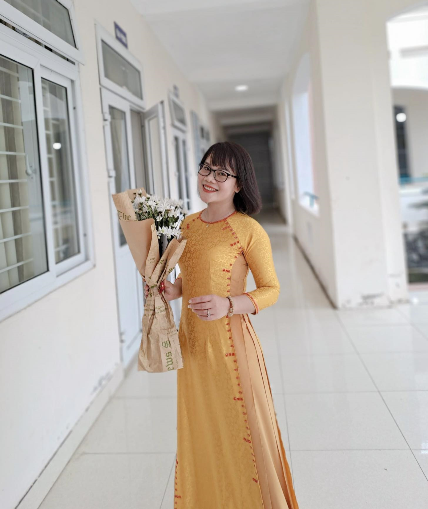 Cô Lệ Duyên khuyên các sĩ tử nên dành thời gian ôn thật kỹ kiến thức.