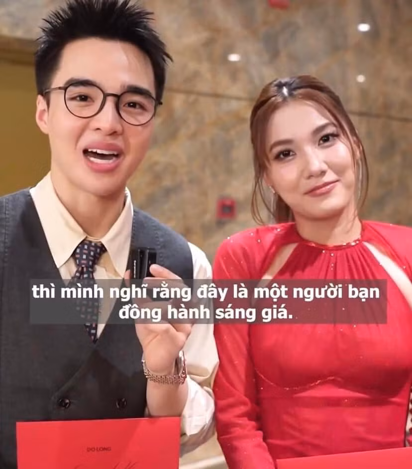 Emma Nhất Khanh "xịt keo" trước danh xưng "người bạn đồng hành sáng giá".
