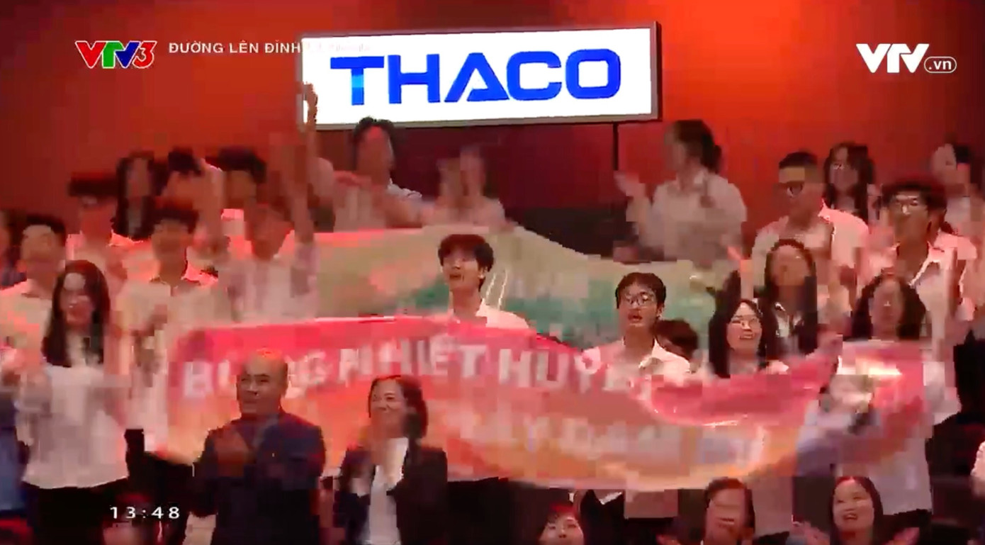 Giây phút cả hai thí sinh chính thức tiếp tục san bằng điểm, đã làm náo động trường quay. Giây phút cả hai thí sinh chính thức tiếp tục san bằng điểm, đã làm náo động trường quay.