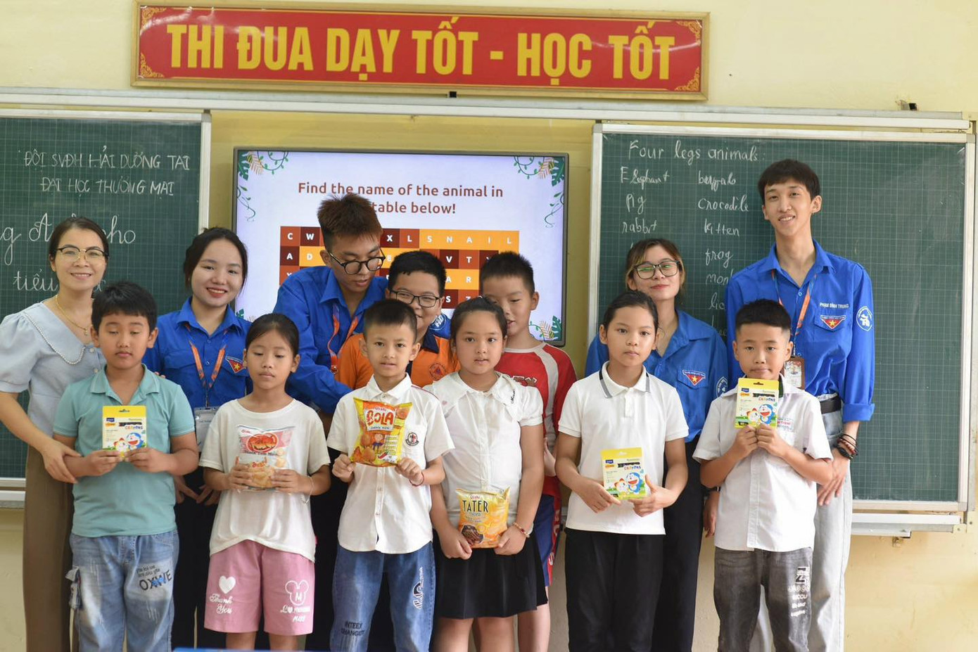 Ảnh: Tuổi Trẻ Tứ Kỳ Ảnh: Tuổi Trẻ Tứ Kỳ