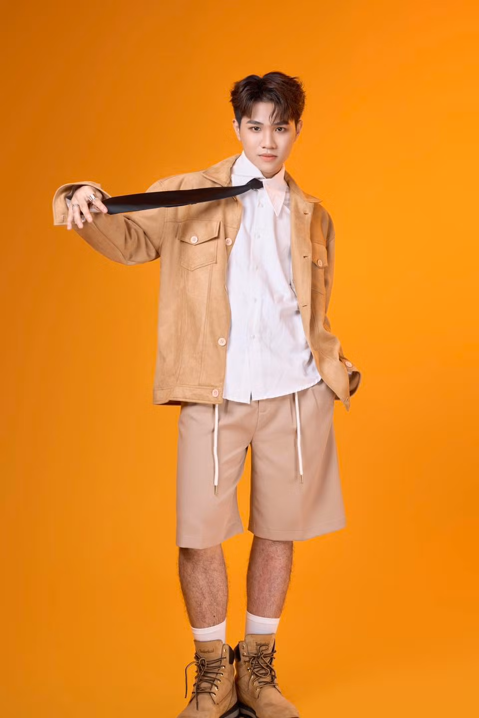 Captain Boy được đánh giá là một tân binh đầy tiềm năng của làng nhạc Việt.