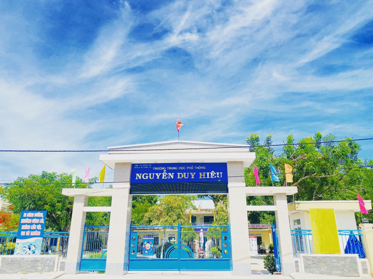 Ảnh: Fanpage Tuổi trẻ THPT Nguyễn Duy Hiệu - Điện Bàn Ảnh: Fanpage Tuổi trẻ THPT Nguyễn Duy Hiệu - Điện Bàn