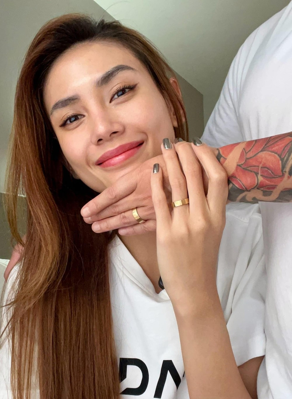 Cuối năm 2023, Võ Hoàng Yến khoe nhẫn đôi, đánh dấu chủ quyền cùng bạn trai. Cuối năm 2023, Võ Hoàng Yến khoe nhẫn đôi, đánh dấu chủ quyền cùng bạn trai.