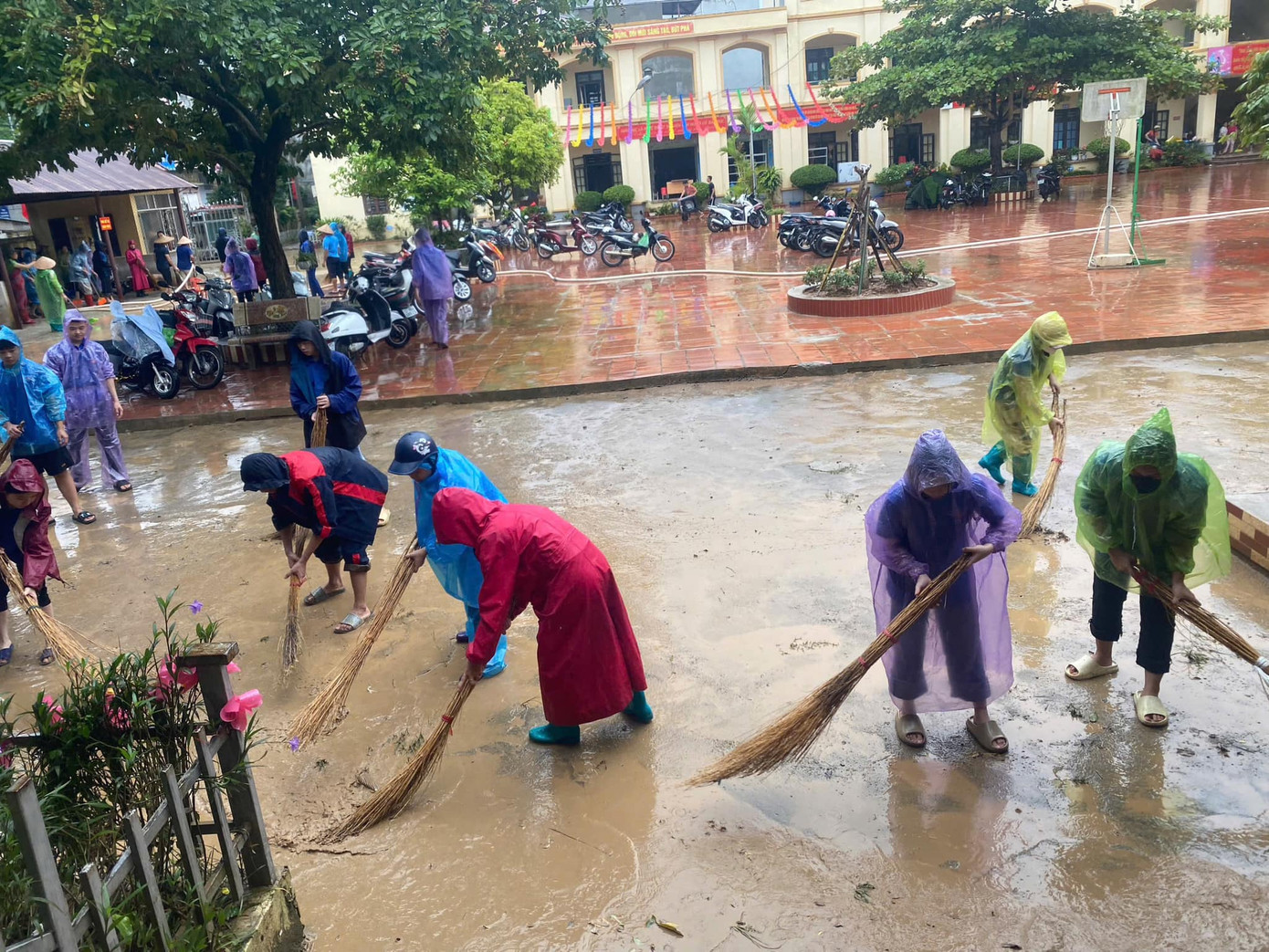 Ảnh: Trường THPT Văn Lãng Lạng Sơn Ảnh: Trường THPT Văn Lãng Lạng Sơn