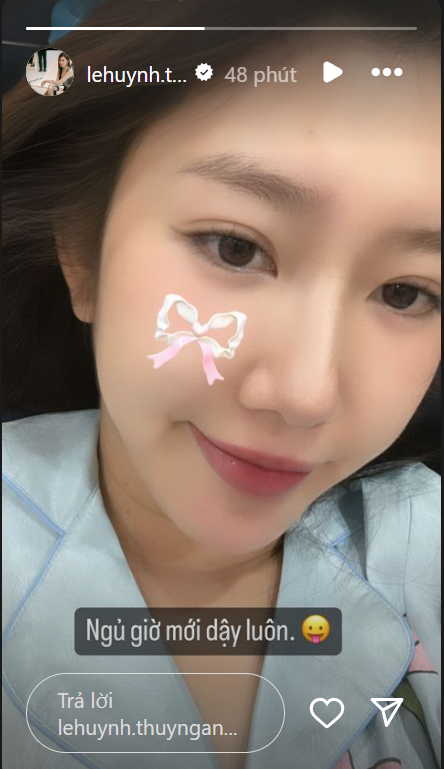 Trước thềm nghỉ lễ, diễn viên Thúy Ngân chia sẻ vừa ngủ một mạch tới tận chiều tối.