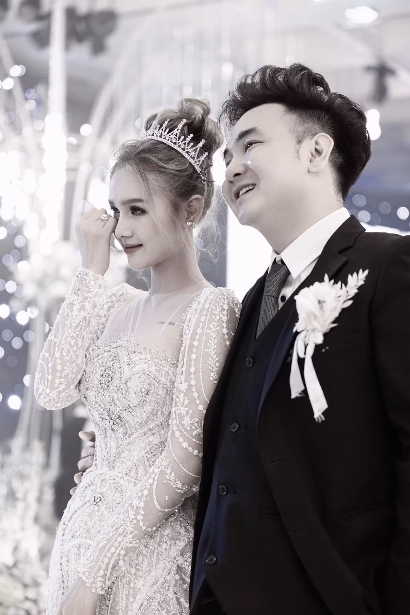 Xoài Non và Xemesis chính thức chia tay, không phải "tạo drama" như netizen đồn đoán.