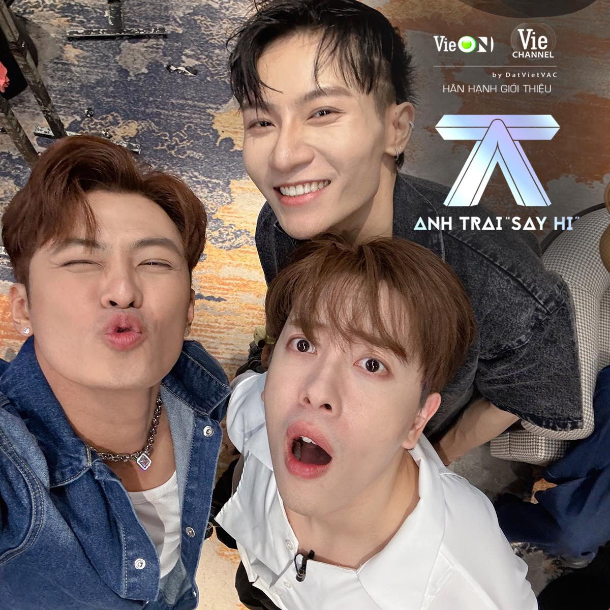 Gin Tuấn Kiệt &quot;hướng tùm lum&quot; sau khi bị fan đòi hình.