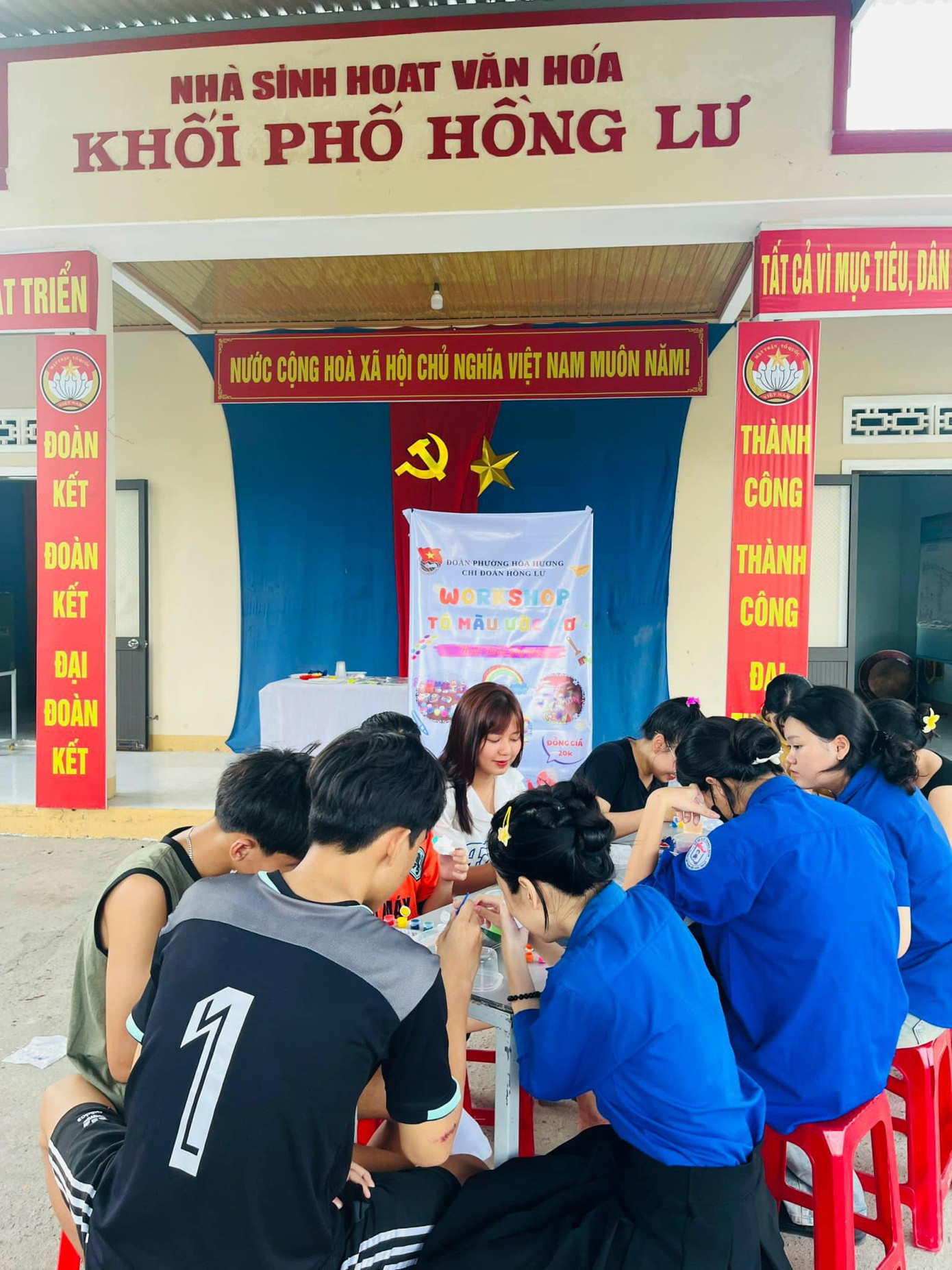 Ảnh: Tuổi trẻ Hòa Hương Ảnh: Tuổi trẻ Hòa Hương