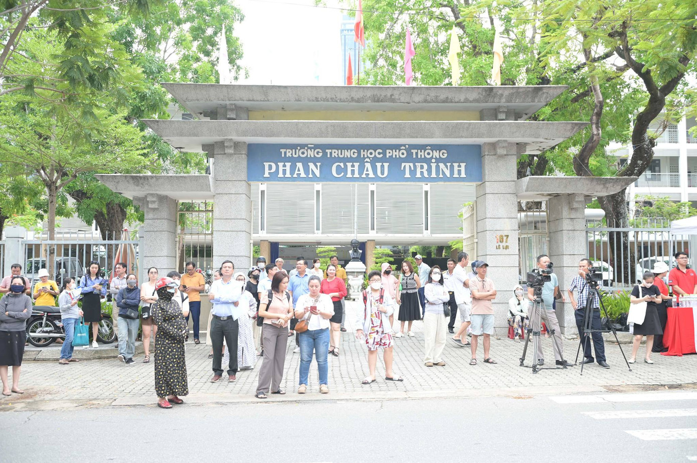 Ảnh: Fanpage Đoàn trường THPT Phan Châu Trinh Ảnh: Fanpage Đoàn trường THPT Phan Châu Trinh