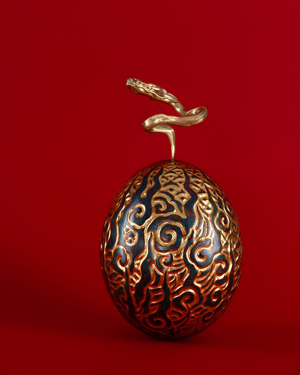 Tạo tác quả trứng rồng từ sự tích mẹ Âu Cơ sinh ra bọc trăm trứng từ nhóm họa sĩ trẻ. (Ảnh: lamphong) Tạo tác quả trứng rồng từ sự tích mẹ Âu Cơ sinh ra bọc trăm trứng từ nhóm họa sĩ trẻ. (Ảnh: lamphong)