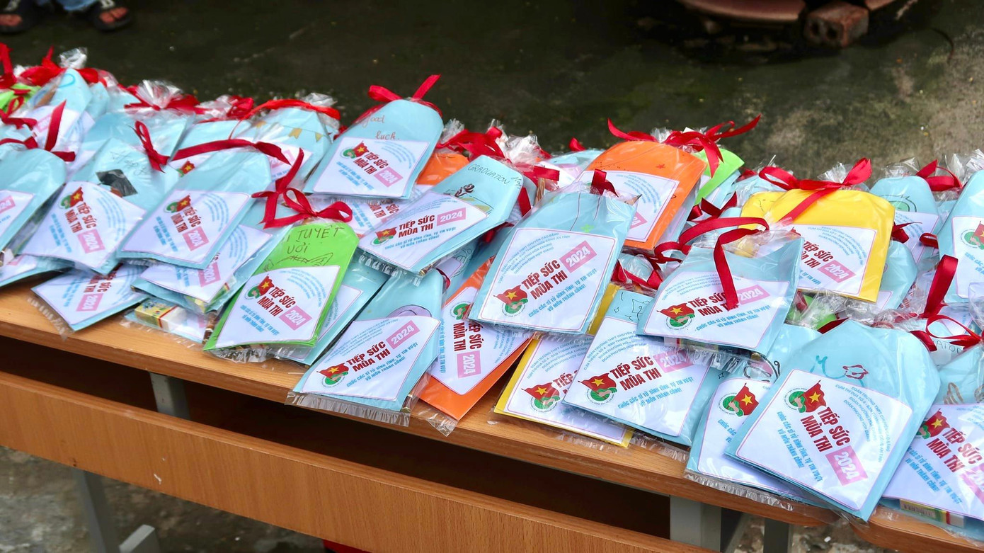 Ảnh: Đoàn trường THPT chuyên Cao Bằng.