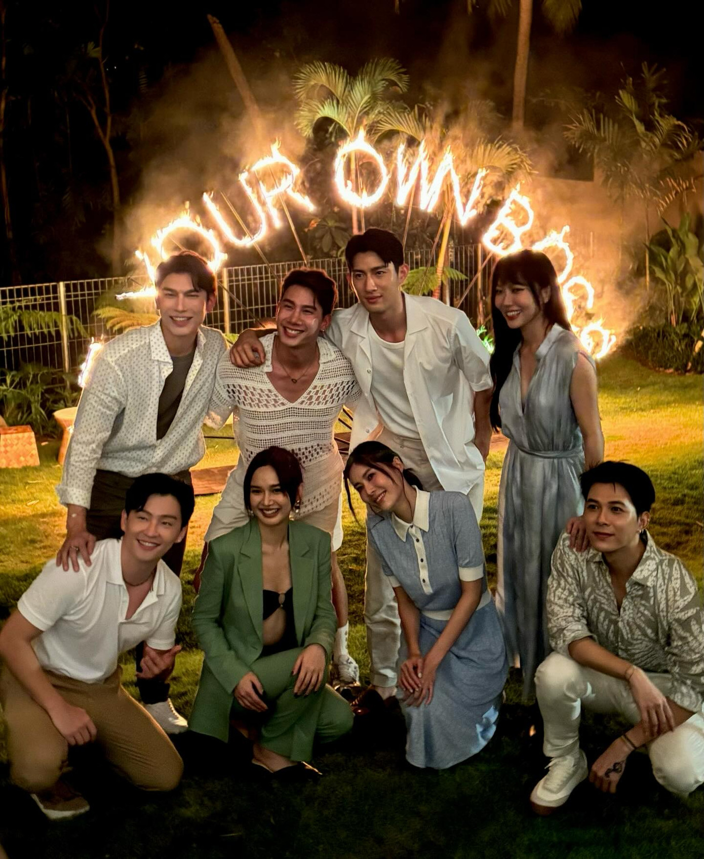 Diệu Nhi - Anh Tú và nhiều sao quốc tế tham gia sự kiện thời trang tại Bali. Diệu Nhi - Anh Tú và nhiều sao quốc tế tham gia sự kiện thời trang tại Bali.