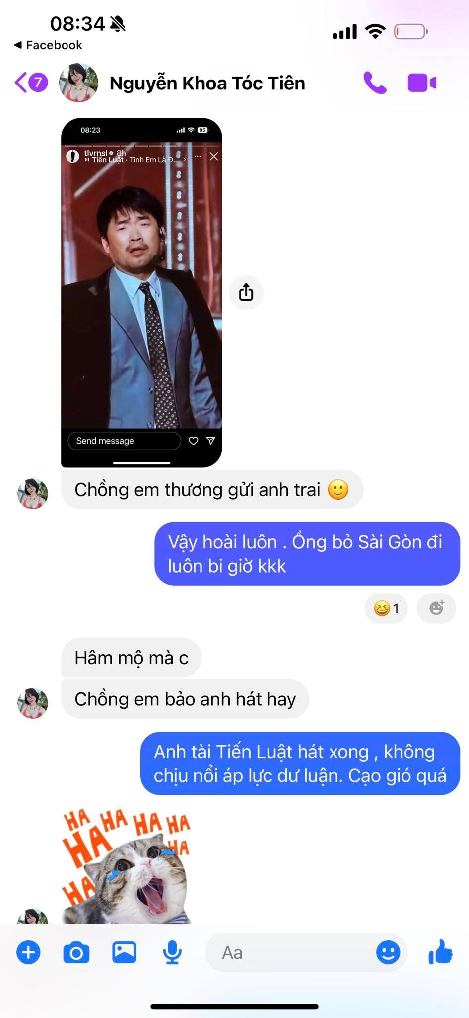 Vợ chồng Tóc Tiên giúp anh trai Tiến Luật cân bằng "giao diện" và giọng hát. Vợ chồng Tóc Tiên giúp anh trai Tiến Luật cân bằng "giao diện" và giọng hát.