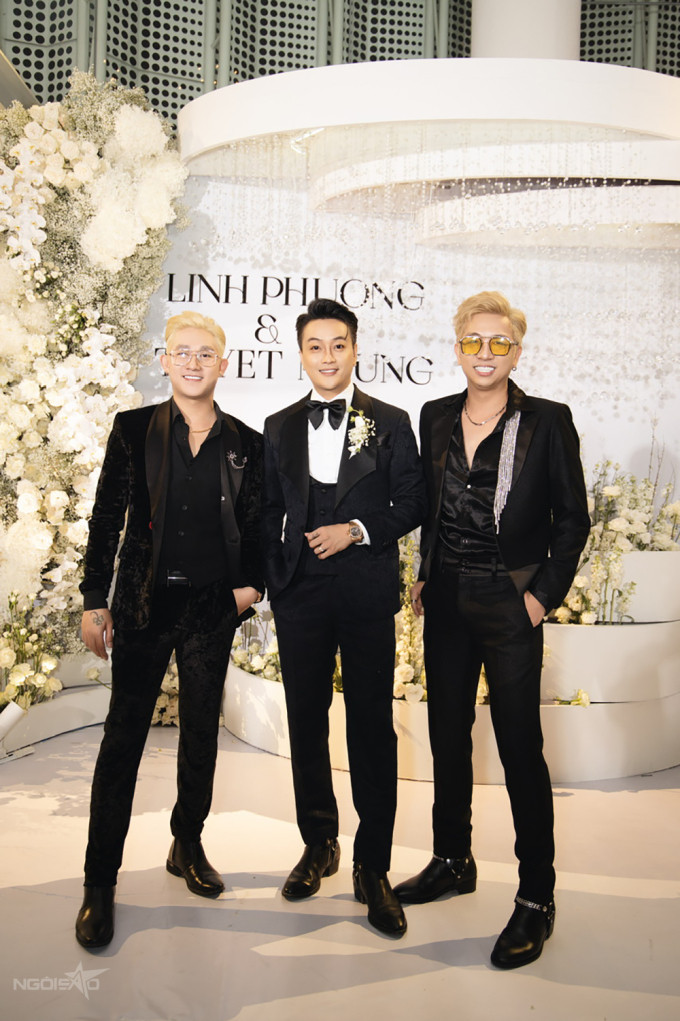 Bức ảnh chụp chung của bộ ba HKT đang viral khắp mạng xã hội. Ảnh: Ngoisao