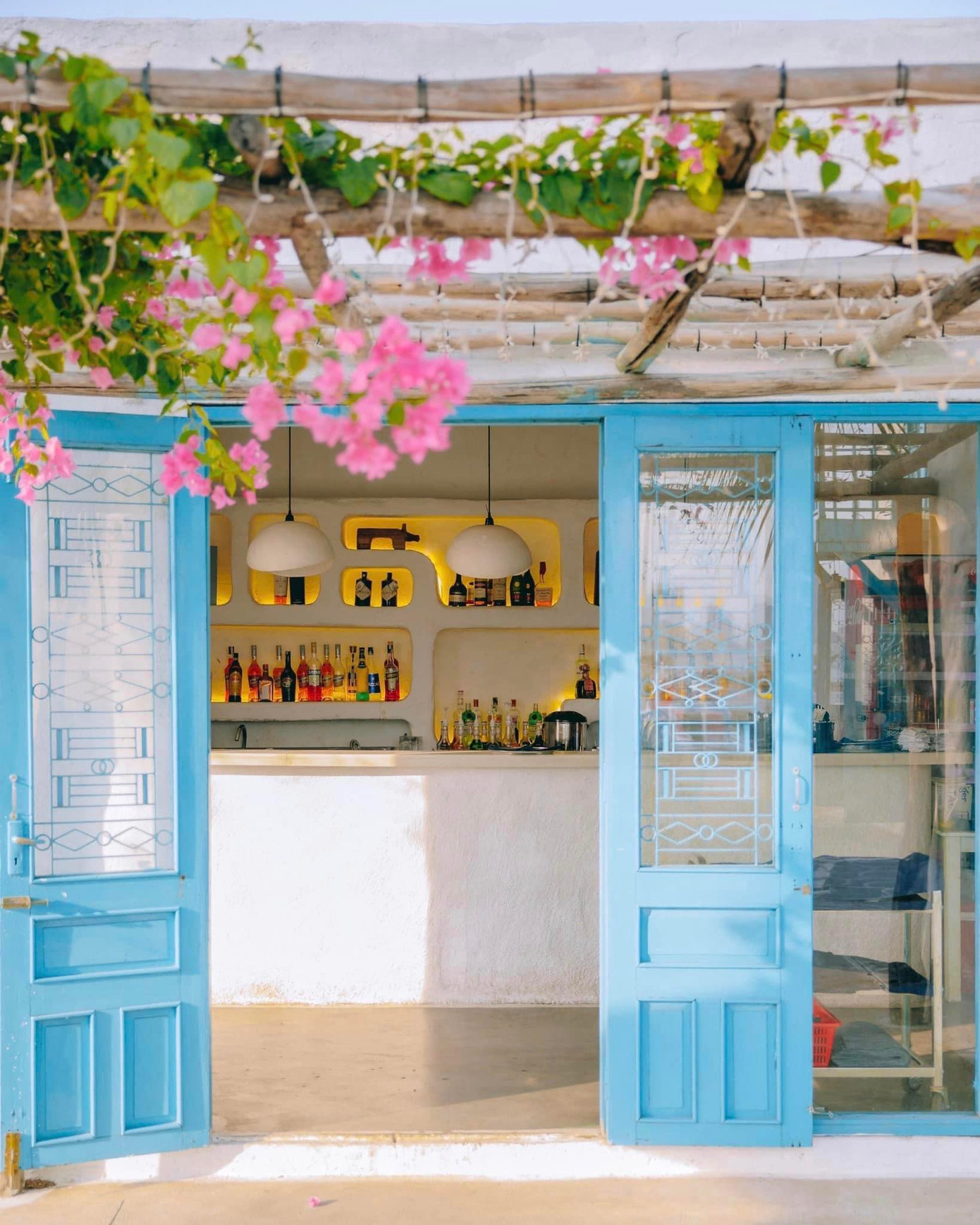 Cách trang trí mang hơi hướng Địa Trung Hải sẽ khiến Gen Z có nhiều trải nghiệm thú vị. Ảnh: Sơn Trà Marina. Cách trang trí mang hơi hướng Địa Trung Hải sẽ khiến Gen Z có nhiều trải nghiệm thú vị. Ảnh: Sơn Trà Marina.