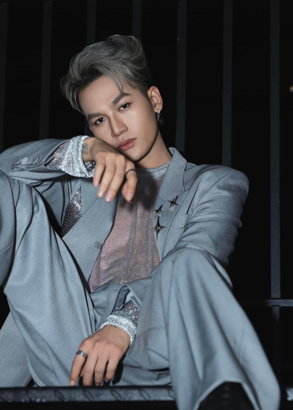 Bên cạnh đó, Ali Hoàng Dương và JSOL gây bất ngờ vì "giấu nghề" quá lâu. Ali Hoàng Dương giành số điểm cao nhất tại vòng final round và mang về giải nhất cho team Quân A.P Bên cạnh đó, Ali Hoàng Dương và JSOL gây bất ngờ vì "giấu nghề" quá lâu. Ali Hoàng Dương giành số điểm cao nhất tại vòng final round và mang về giải nhất cho team Quân A.P