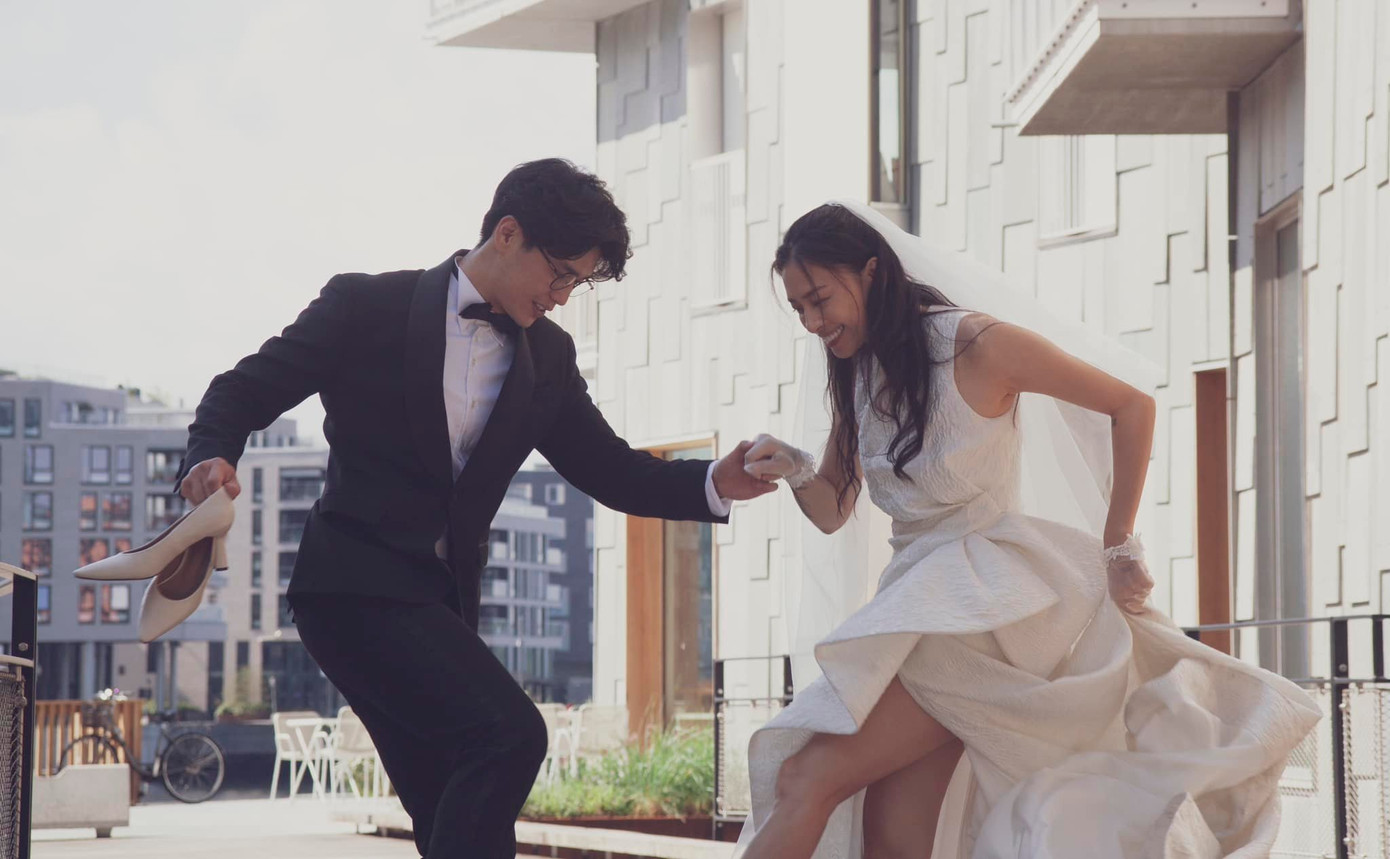 Bức ảnh ngọt ngào được Ngô Thanh Vân đăng tải nhân kỉ niệm ngày cưới gần đây. Bức ảnh ngọt ngào được Ngô Thanh Vân đăng tải nhân kỉ niệm ngày cưới gần đây.