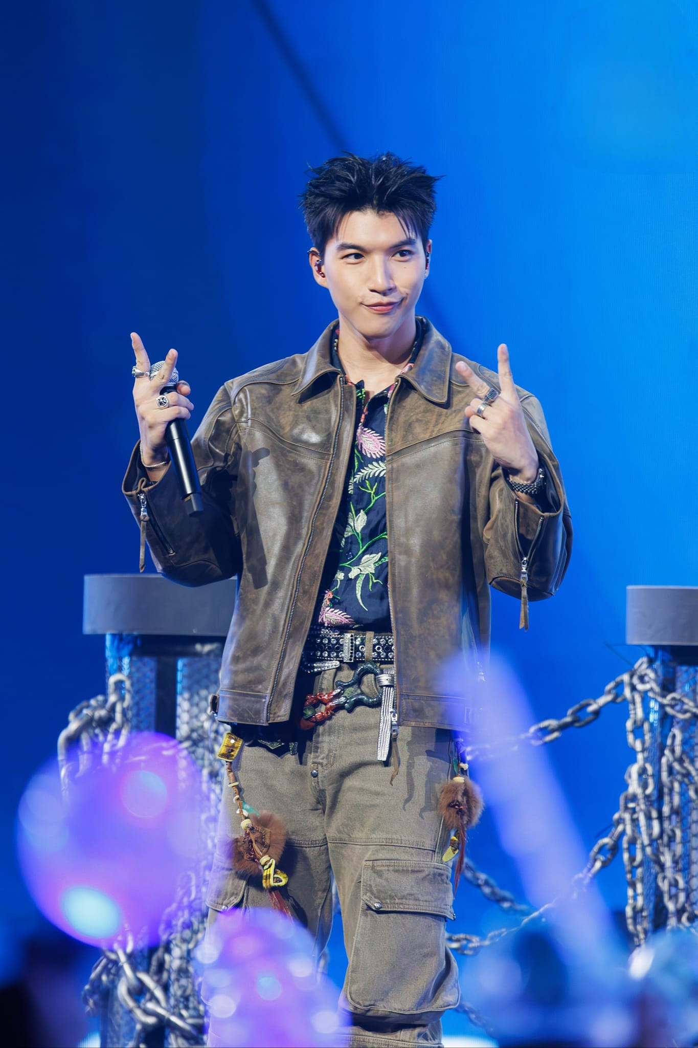 HIEUTHUHAI nhận "cơn mưa lời khen" từ ViruSs. Tuy nhiên, nam streamer nhắn gửi giọng ca Ngủ Một Mình không nên ngủ quên trên chiến thắng.