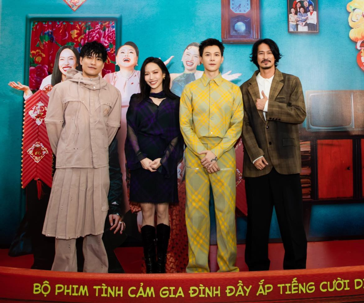 Kiều Minh Tuấn - Diệu Nhi - Anh Tú Atus từng hợp tác trong nhiều dự án phim.