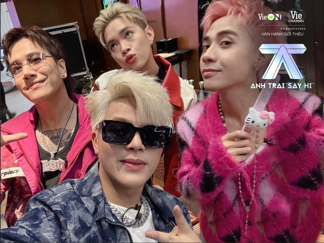 Pháp Kiều nhập hội cùng Quang Anh Rhyder, Quang Hùng MasterD, Lou Hoàng.