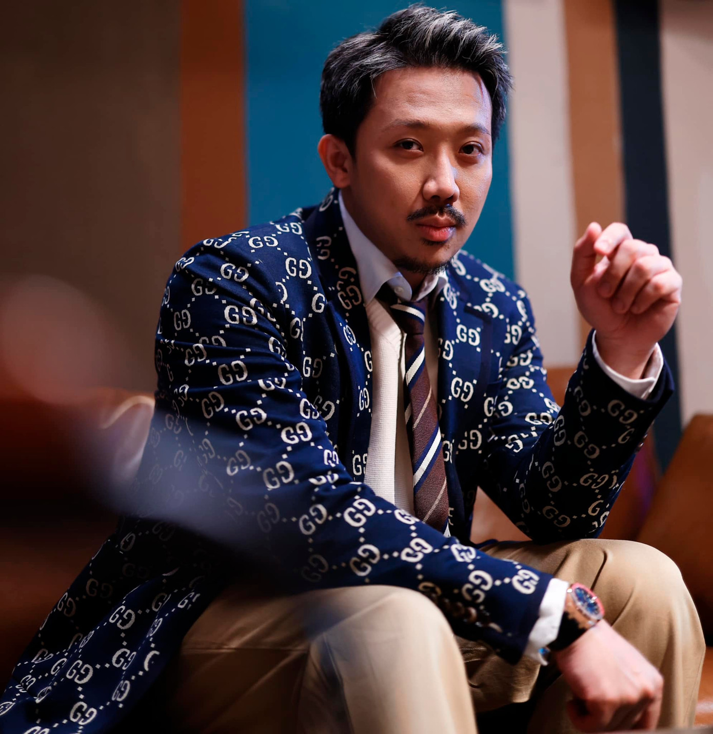 Trấn Thành là cái tên được netizen kỳ vọng góp mặt vào đội hình "anh tài" bởi nam MC không chỉ duyên dáng, hài hước mà còn có khả năng diễn xuất và đạo diễn. Trấn Thành là cái tên được netizen kỳ vọng góp mặt vào đội hình "anh tài" bởi nam MC không chỉ duyên dáng, hài hước mà còn có khả năng diễn xuất và đạo diễn.