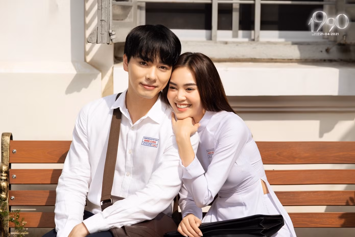 Anh chàng cũng từng lấn sân qua điện ảnh trong bộ phim 1990.