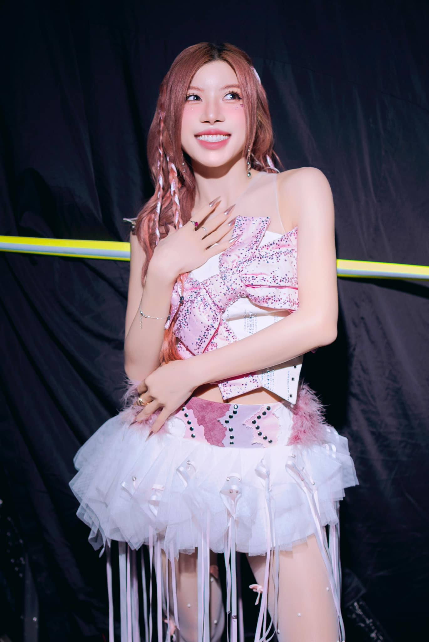 Năm 2023, "chị đẹp" Trang Pháp "hút truyền thông" khi có một hành trình "đạp gió rẽ sóng" thành công với ngôi vị Quán quân. Sau chương trình, Trang Pháp hiện vẫn giữ được "nhiệt" khi liên tục góp mặt trong nhiều show diễn. Năm 2023, "chị đẹp" Trang Pháp "hút truyền thông" khi có một hành trình "đạp gió rẽ sóng" thành công với ngôi vị Quán quân. Sau chương trình, Trang Pháp hiện vẫn giữ được "nhiệt" khi liên tục góp mặt trong nhiều show diễn.