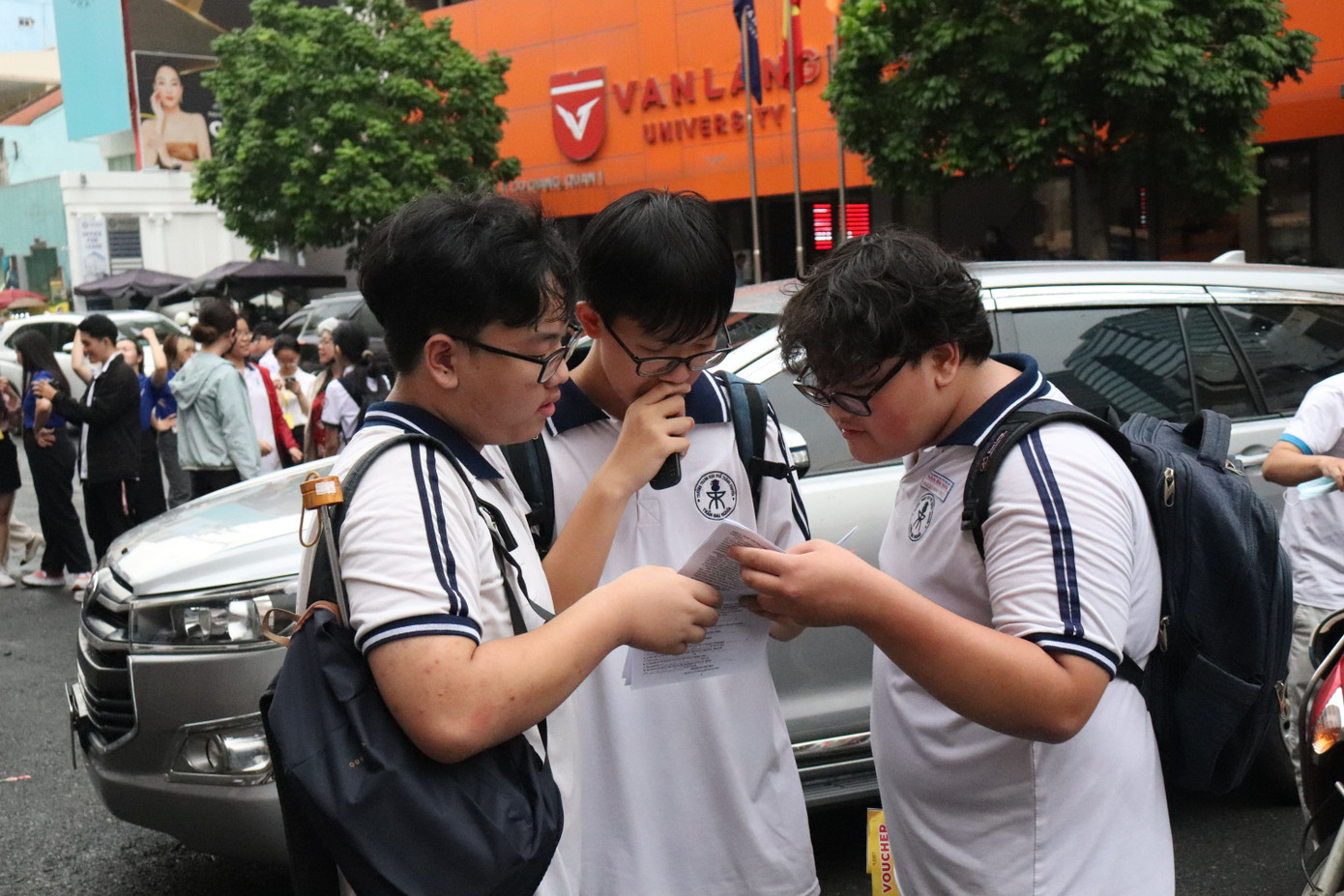 Phổ điểm năm nay đạt đỉnh ở mức 5 - 7,5 điểm. Ảnh: Văn Tùng Phổ điểm năm nay đạt đỉnh ở mức 5 - 7,5 điểm. Ảnh: Văn Tùng