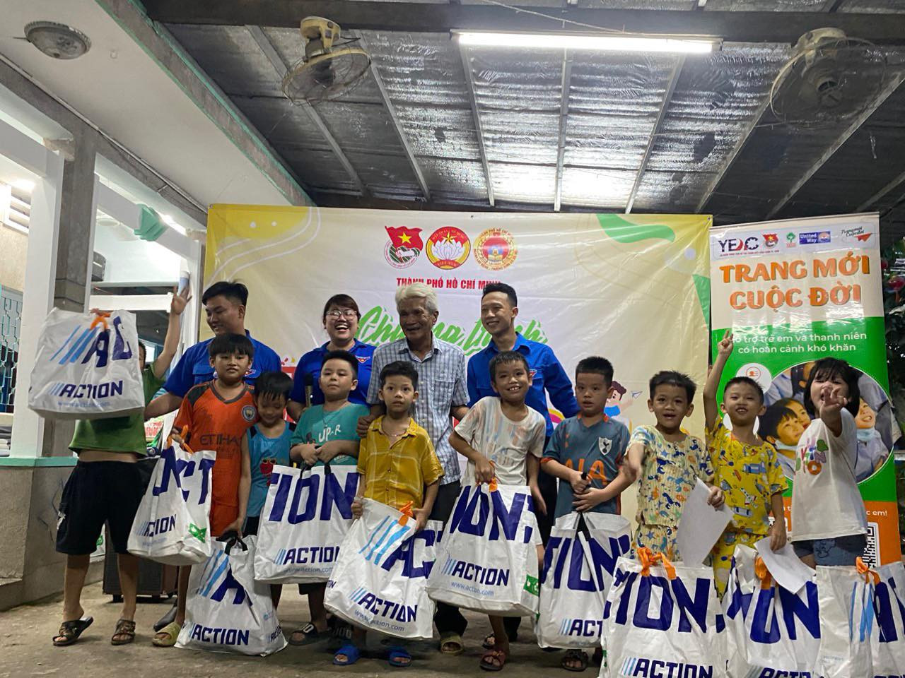 Ảnh: Đoàn Trung tâm GDNN - GDTX Quận 12. Ảnh: Đoàn Trung tâm GDNN - GDTX Quận 12.