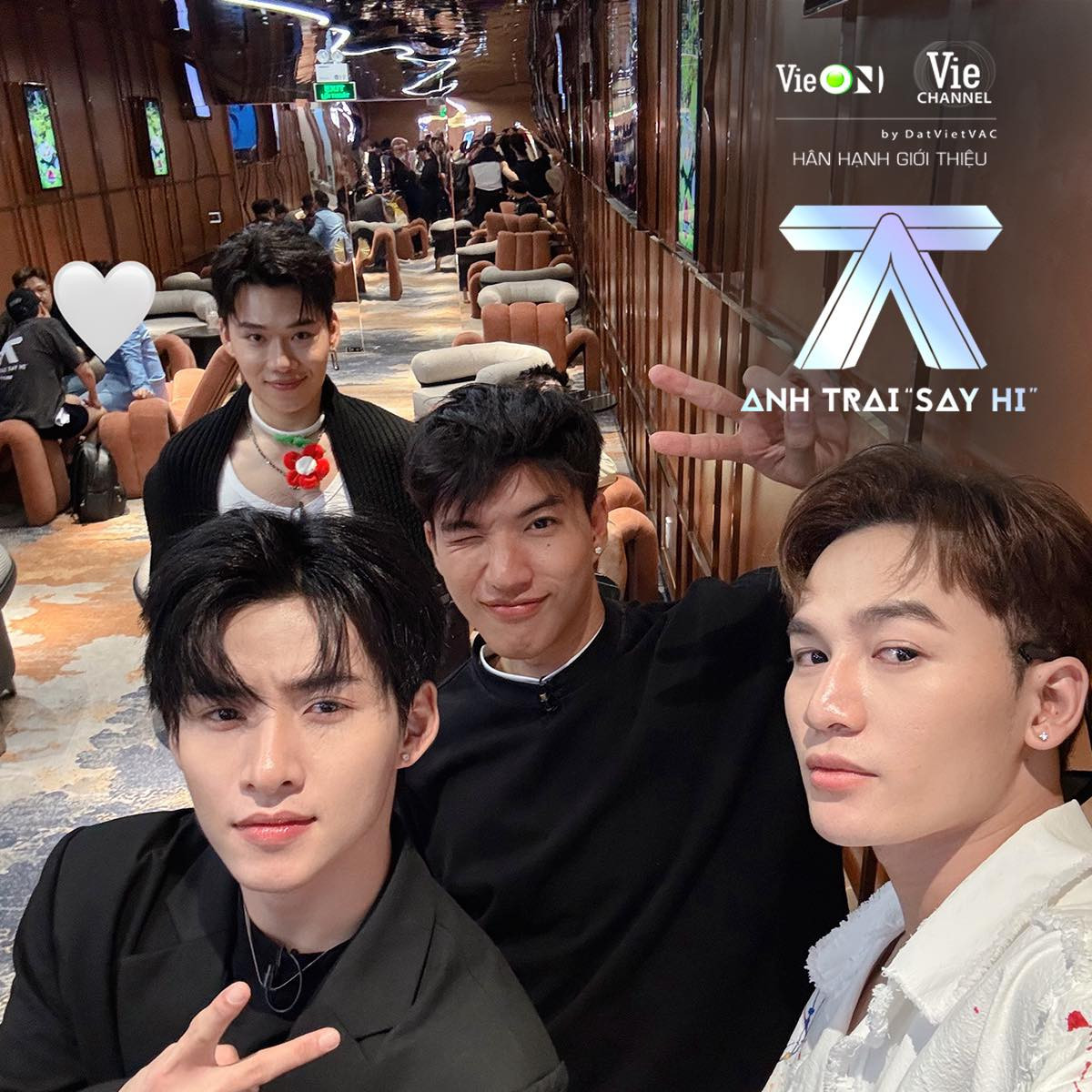 Bức ảnh ngập tràn visual đến từ Ali Hoàng Dương, Doãn Hiếu, HIEUTHUHAI, Quang Trung.