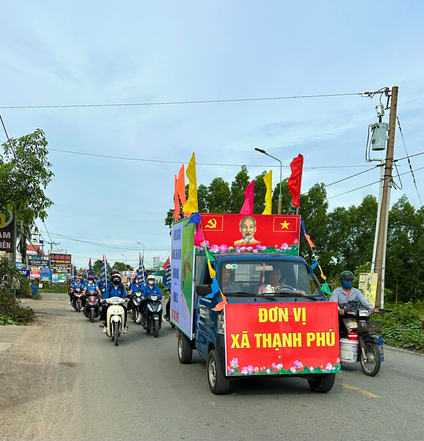 Ảnh: Đoàn Thanh Niên Xã Thạnh Phú