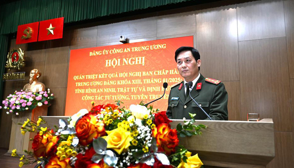 Đại tá Mai Xuân Thảo, Phó Chánh Văn phòng Bộ Công an quán triệt về tình hình, kết quả công tác bảo đảm an ninh, trật tự dịp Tết Nguyên đán Ất Tỵ 2025. Đại tá Mai Xuân Thảo, Phó Chánh Văn phòng Bộ Công an quán triệt về tình hình, kết quả công tác bảo đảm an ninh, trật tự dịp Tết Nguyên đán Ất Tỵ 2025.