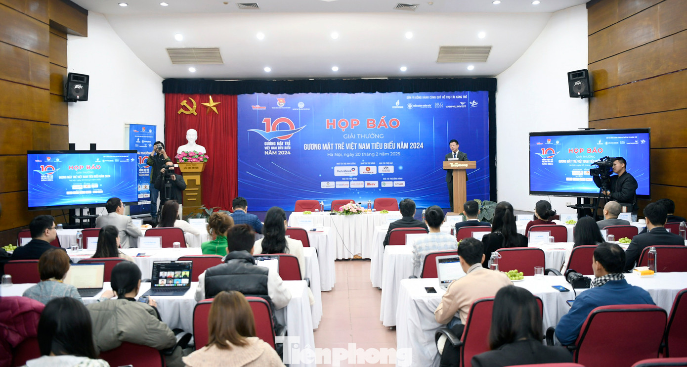 Ngày 20/2, tại Hà Nội, T.Ư Đoàn, Quỹ Hỗ trợ Tài năng trẻ Việt Nam tổ chức họp báo Giải thưởng Gương mặt trẻ Việt Nam tiêu biểu năm 2024. Dự chương trình có anh Nguyễn Minh Triết – Bí thư T.Ư Đoàn, Chủ tịch T.Ư Hội Sinh viên Việt Nam, Phó Chủ tịch thường trực Hội đồng xét tặng Giải thưởng; anh Nguyễn Thái An - Ủy viên Ban Thường vụ, Trưởng ban Tuyên giáo T.Ư Đoàn; anh Đỗ Công Tuân - Phó Trưởng Ban Tuyên giáo T.Ư Đoàn; nhà báo Phùng Công Sưởng - Tổng Biên tập Báo Tiền Phong, Giám đốc Quỹ Hỗ trợ tài năng trẻ Việt Nam, Thường trực Hội đồng xét tặng Giải thưởng.