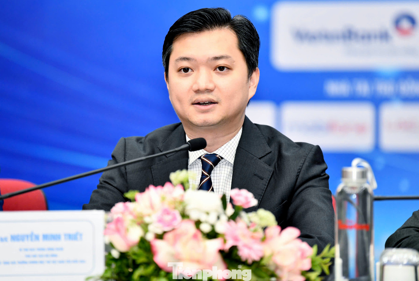 Trao đổi về việc đánh giá, lựa chọn đề cử ở các lĩnh vực, anh Nguyễn Minh Triết cho biết: Chúng tôi thống nhất trong Hội đồng, đối với những lĩnh vực có nhiều đề cử chất lượng so với những lĩnh vực ít đề cử chất lượng hơn, sẽ có sự điều chỉnh số lượng đề cử. Vì vậy, có lĩnh vực có 1 đề cử, có lĩnh vực có 2 đề cử, có lĩnh vực 3 đề cử.