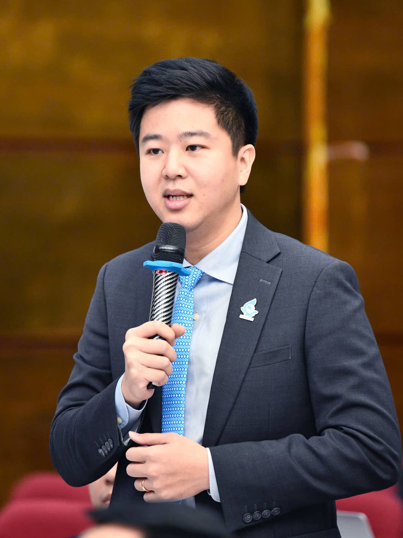 Đại diện cho các Gương mặt trẻ Việt Nam tiêu biểu sau khi được vinh danh tại chương trình, ca sĩ Hà MyO - Gương mặt trẻ Việt Nam tiêu biểu lĩnh vực Văn hóa nghệ thuật năm 2022, và bác sĩ Đỗ Doãn Bách - Gương mặt trẻ Việt Nam tiêu biểu lĩnh vực Lao động sản xuất năm 2021 đã chia sẻ về sự trưởng thành và cống hiến sau khi được vinh danh.