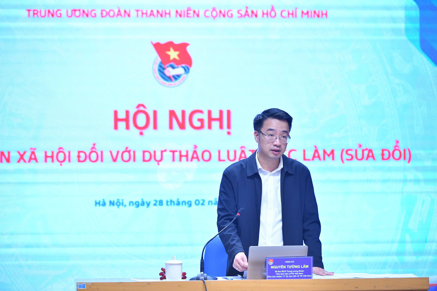 Anh Nguyễn Tường Lâm - Bí thư T.Ư Đoàn phát biểu tại hội nghị.
