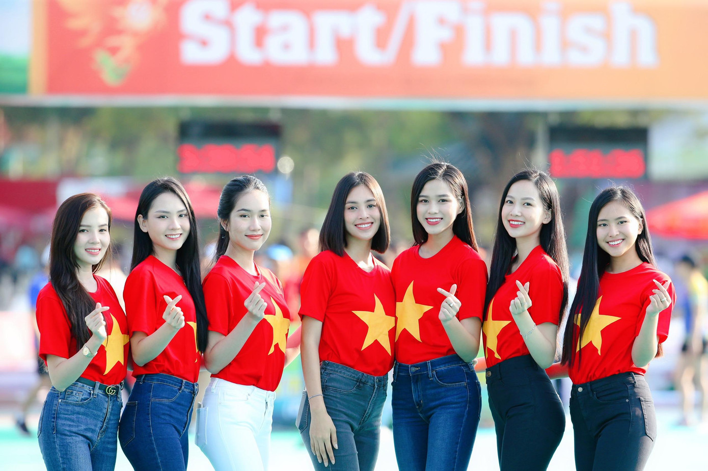 Ngày mai (28/3), các Hoa hậu, Á hậu và người đẹp của cuộc thi Hoa hậu Việt Nam sẽ tham gia chạy cổ động tại Giải Vô địch Quốc gia Marathon và cự ly dài Báo Tiền phong.